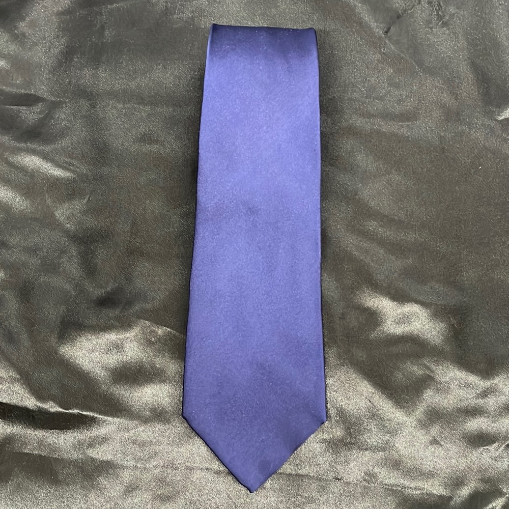 Christian Lacroix, 100% silk tie